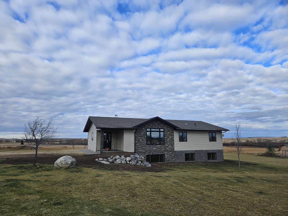 734036 Range Road 64