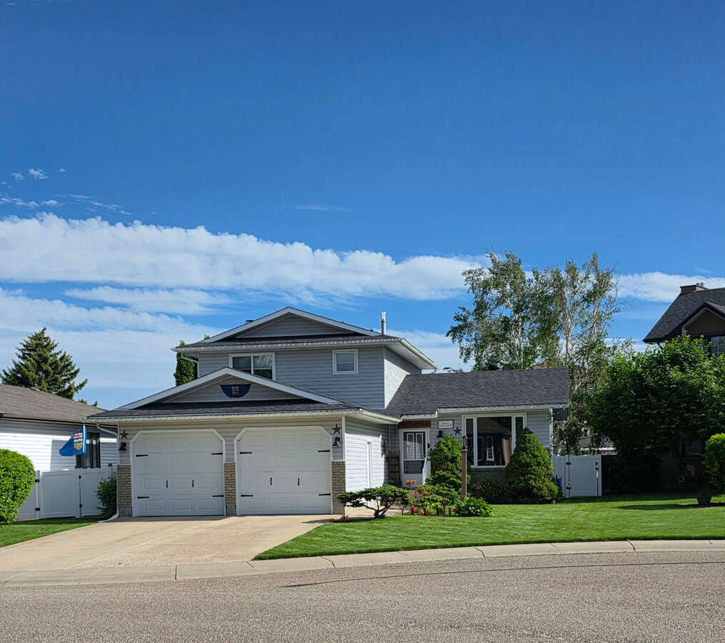 1630 31 ST SE